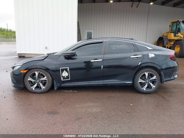 12656892 :رقم المزاد ، 2HGFC1F90GH108607 vin ، 2016 Honda Civic Touring مزاد بيع