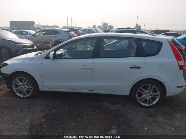 12656902 :رقم المزاد ، KMHDC8AEXBU104939 vin ، 2011 Hyundai Elantra Touring Gls/se مزاد بيع