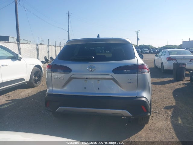 Toyota Corolla Cross Le 2026 7MUCAABG8TV177932 Image 17