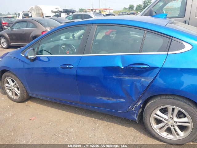 Chevrolet Cruze 2018 1G1BE5SM7J7231762 Image 14