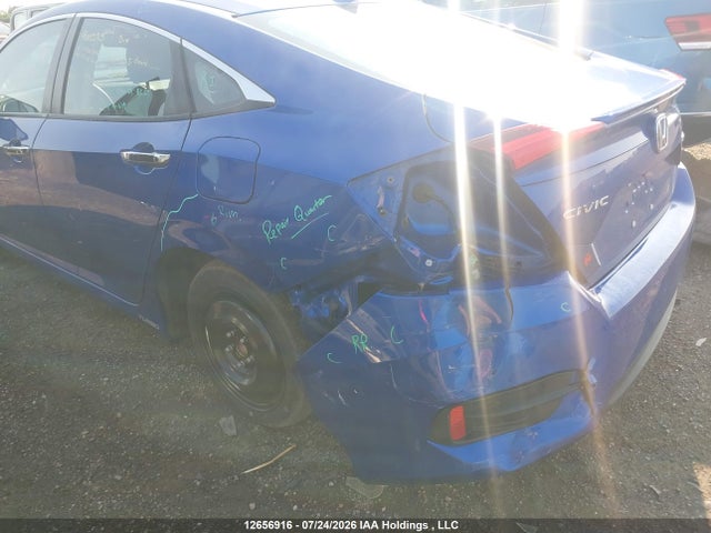 Honda Civic Touring 2017 2HGFC1F99HH103973 Image 18