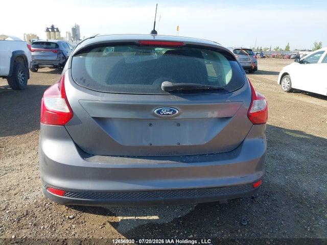Ford FOCUS SE 2014 1FADP3K25EL100488 Image 17