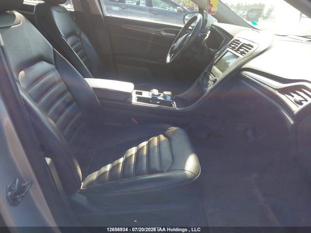 Ford FUSION SE 2017 3FA6P0T99HR127508 Image 5