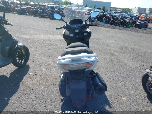 Продажа на аукционе авто 2008 Kymco Usa Inc Xciting 500i, vin: RFBT7S3758B310130, номер лота: 12656952