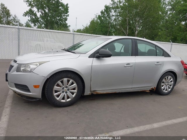 2011 Chevrolet Cruze მანქანა იყიდება აუქციონზე, vin: 1G1PA5SHXB7255592, აუქციონის ნომერი: 12656968