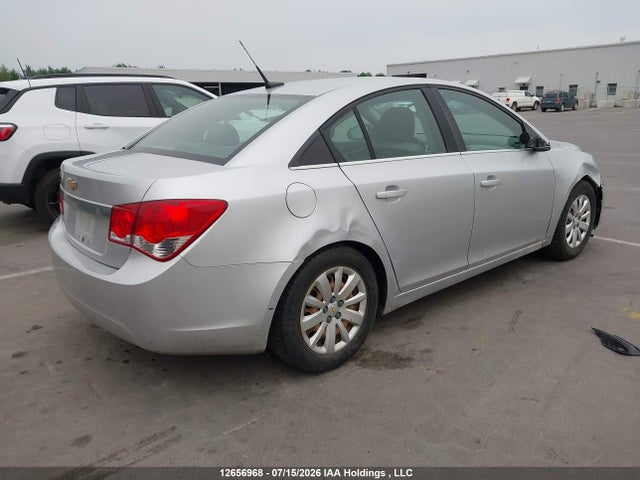 2011 Chevrolet Cruze მანქანა იყიდება აუქციონზე, vin: 1G1PA5SHXB7255592, აუქციონის ნომერი: 12656968