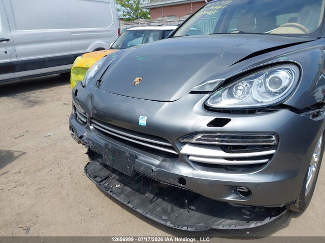Porsche Cayenne Platinum Edition 2014 WP1AA2A21ELA90258 Image 6