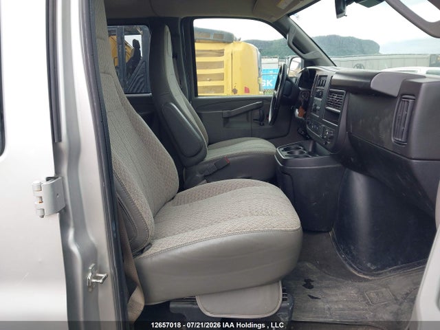 1GJW7FFP7P1202716 GMC Savana G2500 Lt