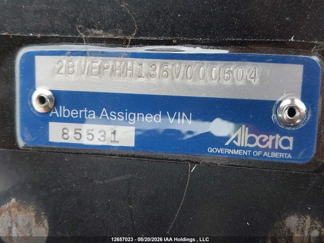 12657023 :رقم المزاد ، 2BVEPHH136V000604 vin ، 2006 Bombardier  مزاد بيع
