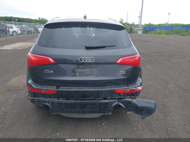 2012 Audi Q5 Premium მანქანა იყიდება აუქციონზე, vin: WA1CKCFP6CA010053, აუქციონის ნომერი: 12657027