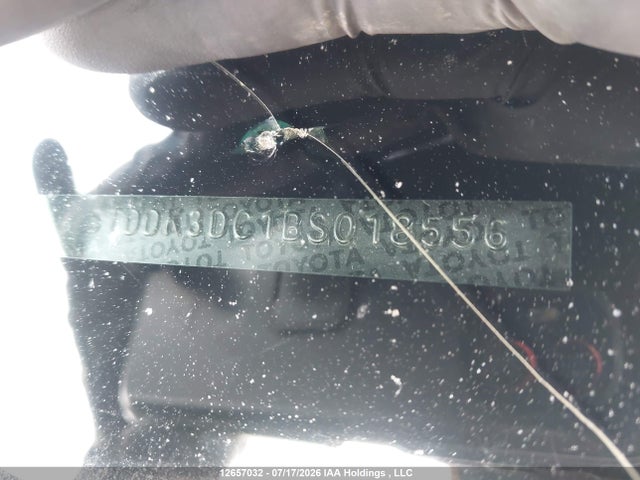 Продажа на аукционе авто 2011 Toyota Sienna Xle/limited, vin: 5TDDK3DC1BS018556, номер лота: 12657032