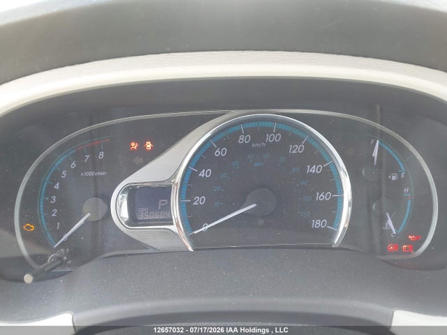 Продажа на аукционе авто 2011 Toyota Sienna Xle/limited, vin: 5TDDK3DC1BS018556, номер лота: 12657032