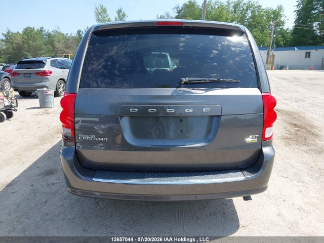 12657044 :رقم المزاد ، 2C4RDGBG2HR748894 vin ، 2017 Dodge Grand Caravan Se مزاد بيع