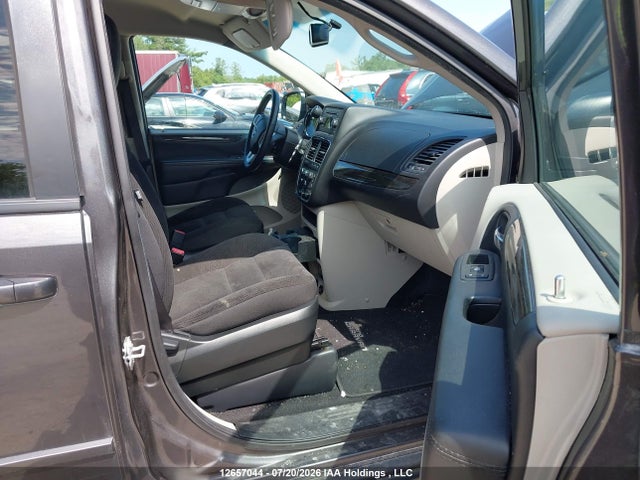 12657044 :رقم المزاد ، 2C4RDGBG2HR748894 vin ، 2017 Dodge Grand Caravan Se مزاد بيع
