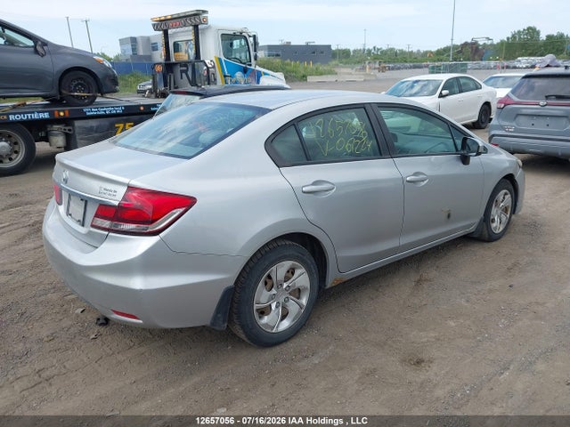 Honda Civic 2015 2HGFB2F46FH061224 Image 4