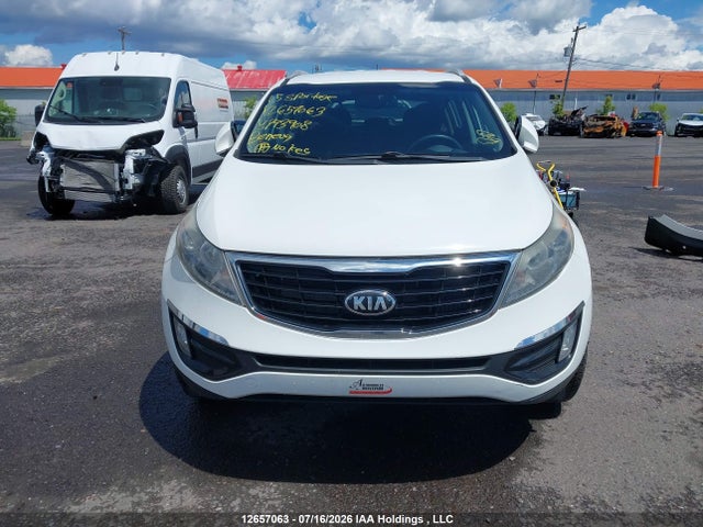 2015 Kia Sportage Sx/sx Luxury მანქანა იყიდება აუქციონზე, vin: KNDPCCA60F7793908, აუქციონის ნომერი: 12657063