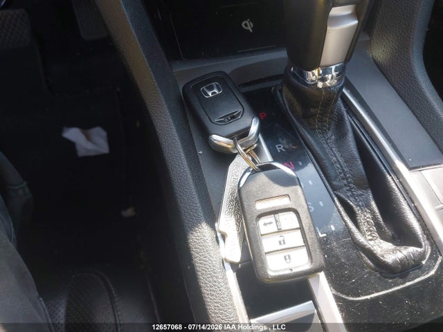 12657068 :رقم المزاد ، 2HGFC1F92GH114604 vin ، 2016 Honda Civic Touring مزاد بيع
