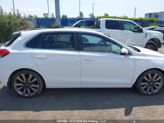 Продаж на аукціоні авто 2018 Hyundai Elantra Gt Sport, vin: KMHH55LC6JU043903, номер лоту: 12657085