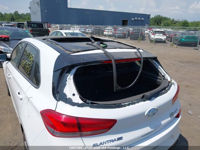 Продаж на аукціоні авто 2018 Hyundai Elantra Gt Sport, vin: KMHH55LC6JU043903, номер лоту: 12657085