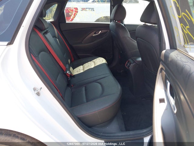 Продаж на аукціоні авто 2018 Hyundai Elantra Gt Sport, vin: KMHH55LC6JU043903, номер лоту: 12657085