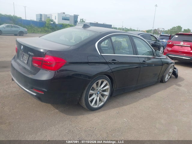 WBA8D9G32HNU65161 BMW 330 XI