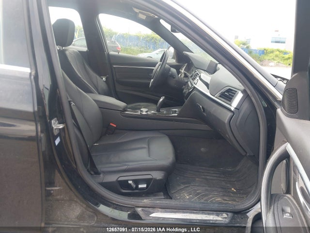 WBA8D9G32HNU65161 BMW 330 XI