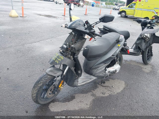 Piaggio Typhoon 50 2020 ZAPC506B2L4003789 Image 2