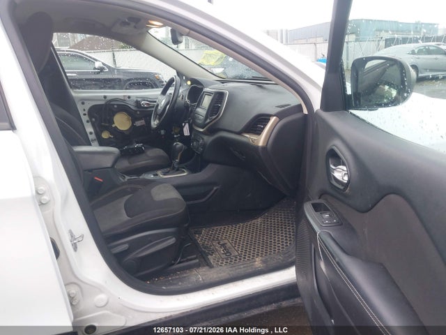 12657103 :رقم المزاد ، 1C4PJLAB9FW612281 vin ، 2015 Jeep Cherokee مزاد بيع