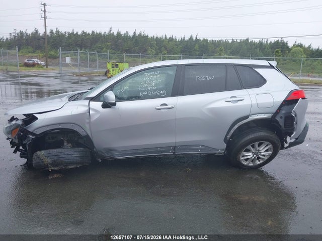 Aukcja sprzedaży 2022 Toyota Corolla Cross Le, vin: 7MUCAABG7NV036577, numer aukcji: 12657107