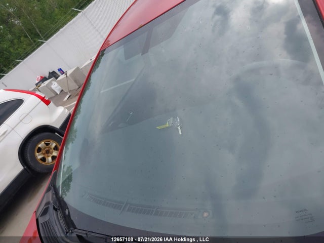 Scion IM 2016 JTNKARJE9GJ515504 Image 17