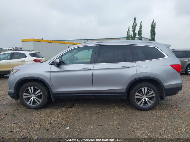 Продажа на аукционе авто 2017 Honda Pilot Ex-l Navi, vin: 5FNYF6H78HB505979, номер лота: 12657111