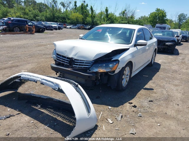 Volkswagen PASSAT S 2015 1VWAV7A39FC045000 Image 2