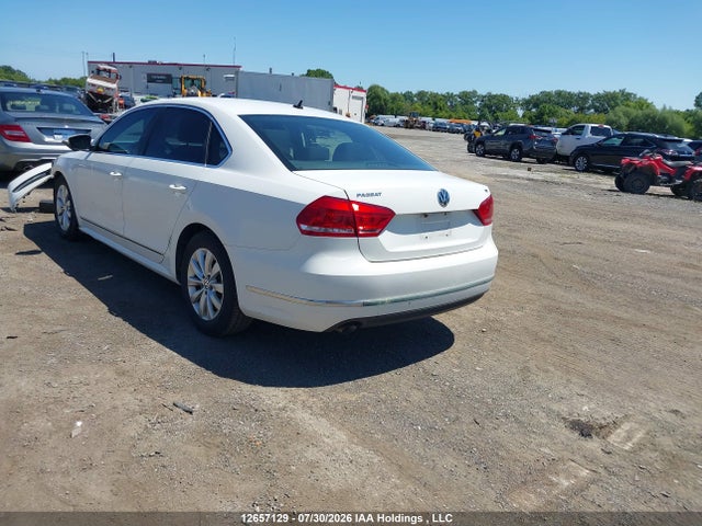 Volkswagen PASSAT S 2015 1VWAV7A39FC045000 Image 3
