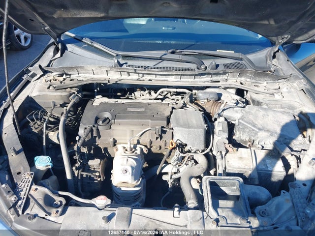 Honda Accord Touring 2016 1HGCR2F06GA802290 Image 10