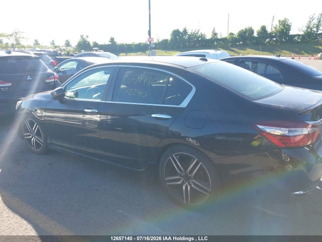 Honda Accord Touring 2016 1HGCR2F06GA802290 Image 14