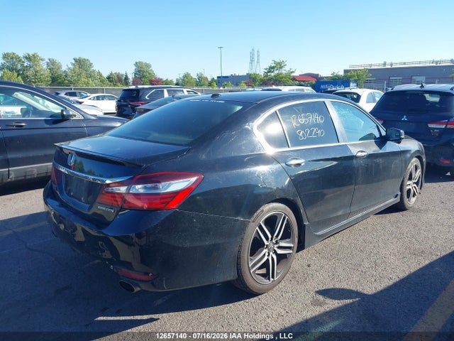 Honda Accord Touring 2016 1HGCR2F06GA802290 Image 4