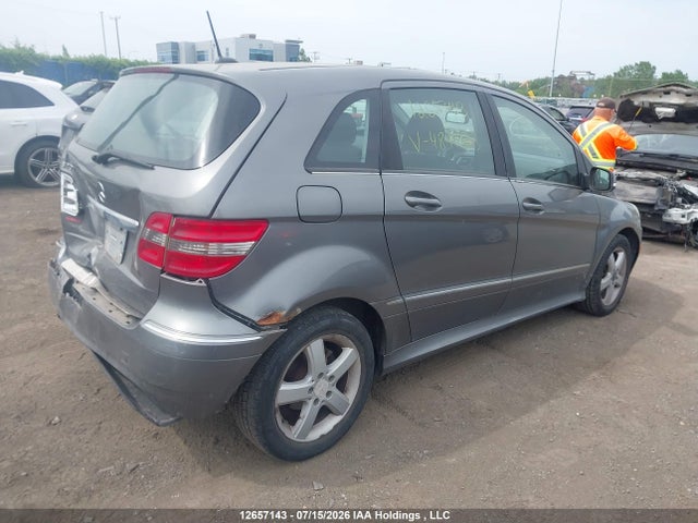 12657143 :رقم المزاد ، WDDFH33X49J484023 vin ، 2009 Mercedes-benz B 200 مزاد بيع