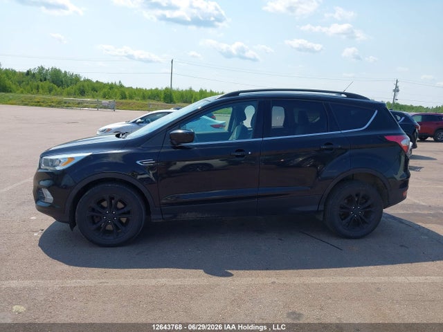 Ford ESCAPE SE 2017 1FMCU9GD0HUC05283 Image 14