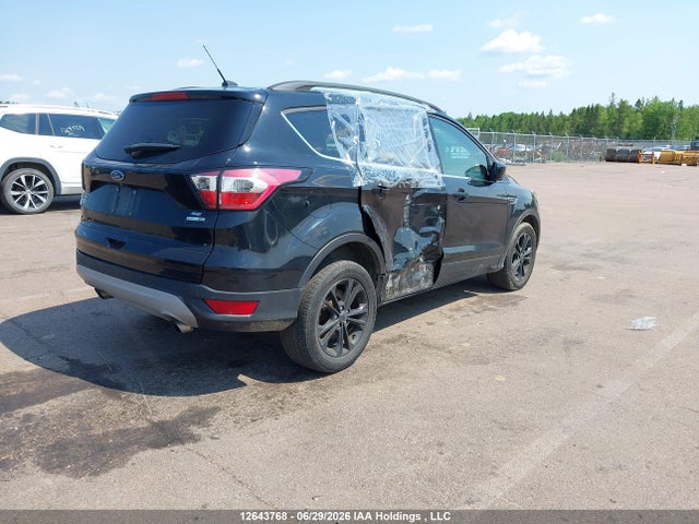 Ford ESCAPE SE 2017 1FMCU9GD0HUC05283 Image 4