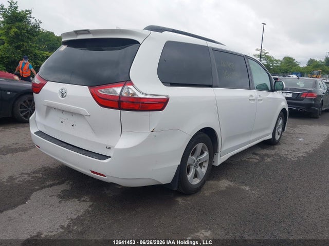 2019 Toyota Sienna Le V6 მანქანა იყიდება აუქციონზე, vin: 5TDKZ3DC5KS008292, აუქციონის ნომერი: 12641453