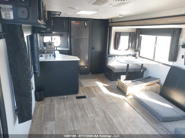 12657159 :رقم المزاد ، 4X4TCKC20NX157517 vin ، 2022 Cherokee 274lrk مزاد بيع