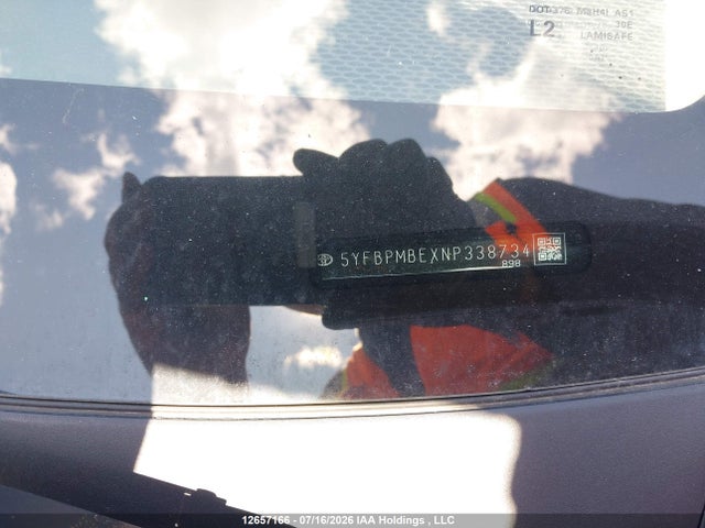 2022 Toyota Corolla Le მანქანა იყიდება აუქციონზე, vin: 5YFBPMBEXNP338734, აუქციონის ნომერი: 12657166