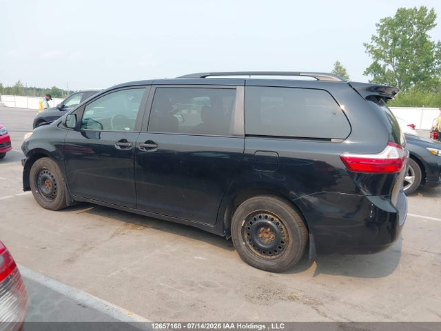 Продаж на аукціоні авто 2015 Toyota Sienna, vin: 5TDZK3DC8FS650708, номер лоту: 12657168