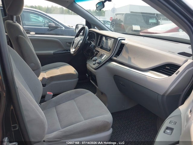 Продаж на аукціоні авто 2015 Toyota Sienna, vin: 5TDZK3DC8FS650708, номер лоту: 12657168