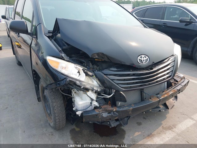Продаж на аукціоні авто 2015 Toyota Sienna, vin: 5TDZK3DC8FS650708, номер лоту: 12657168