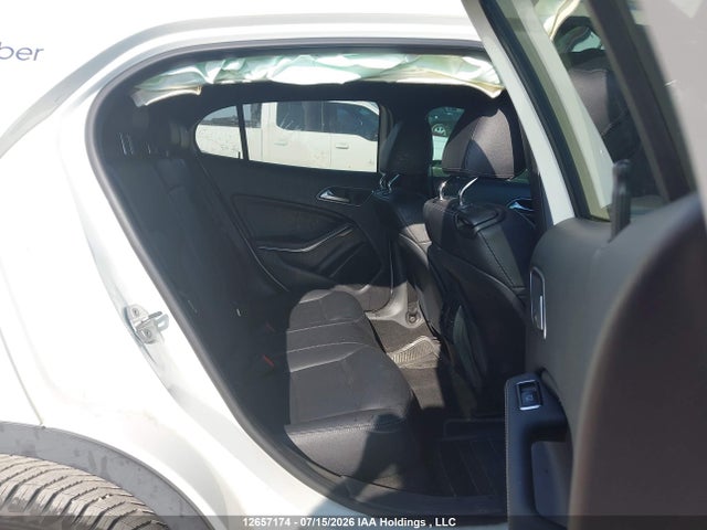 Mercedes-Benz GLA-Class 2017 WDCTG4GB3HJ294923 Image 8