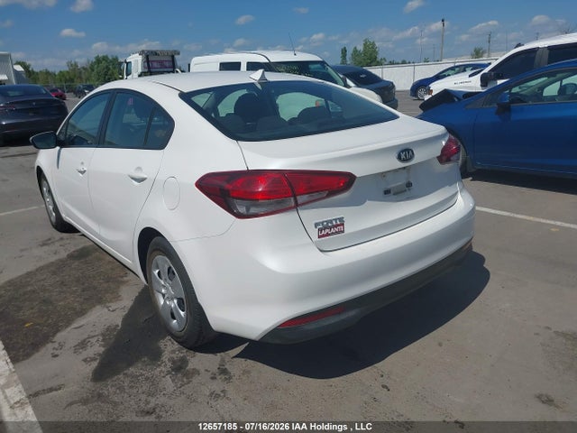 12657185 :رقم المزاد ، 3KPFK4A78JE207056 vin ، 2018 Kia Forte Lx/lx+ مزاد بيع