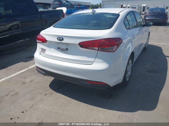 12657185 :رقم المزاد ، 3KPFK4A78JE207056 vin ، 2018 Kia Forte Lx/lx+ مزاد بيع