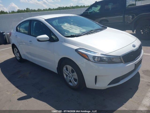 12657185 :رقم المزاد ، 3KPFK4A78JE207056 vin ، 2018 Kia Forte Lx/lx+ مزاد بيع