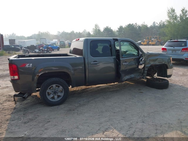 12657195 :رقم المزاد ، 3GTP2VE31BG163022 vin ، 2011 Gmc Sierra K1500 Sle مزاد بيع